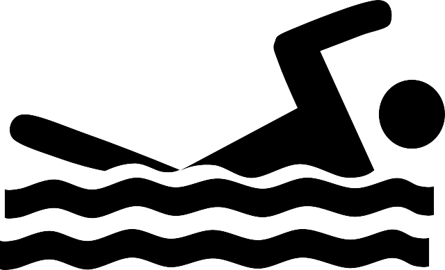 swimmer-297723_640.png